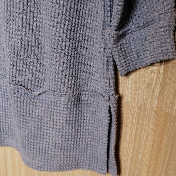 Remixmess  Waffle 3/4 Sleeve Oversized Top Small - Picture 3 of 5